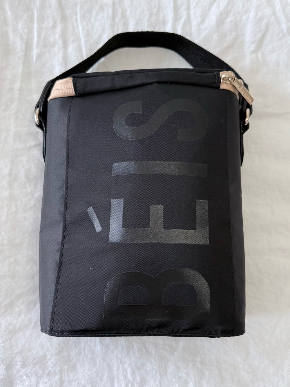 Béis | Black Baby Bottle Cooler Bag Tote | Lunch Tote